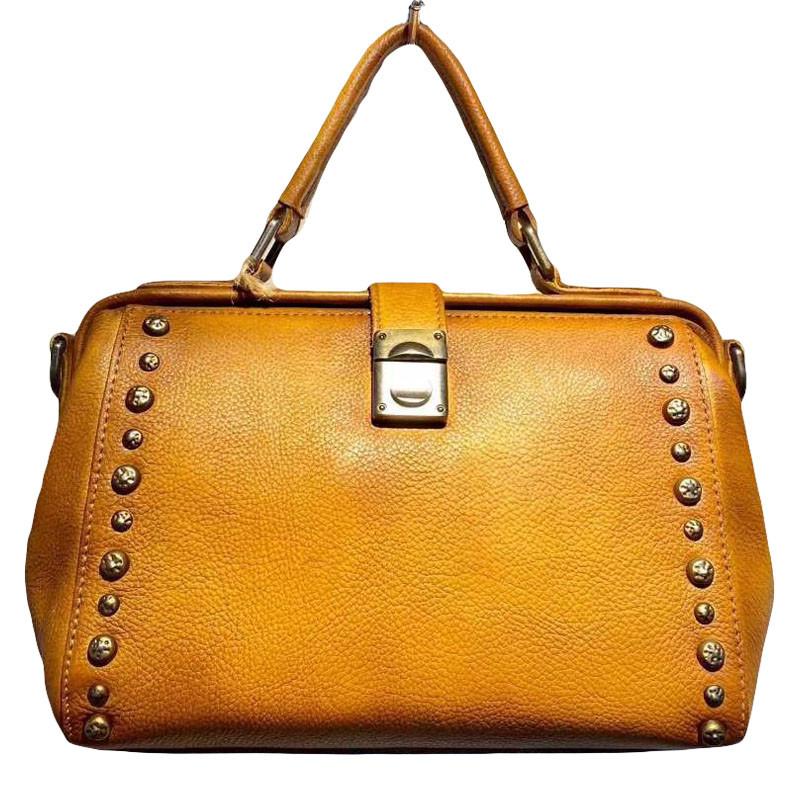 Vintage Womens Tan Leather Doctor Handbag Purses With Rivet Doctor Shoulder Bag for Women