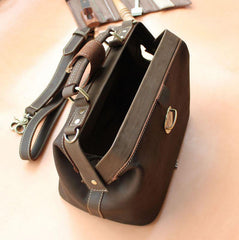 Vintage Womens Coffee Leather Doctor Handbags Shoulder Purse Coffee Doctor Purses for Women
