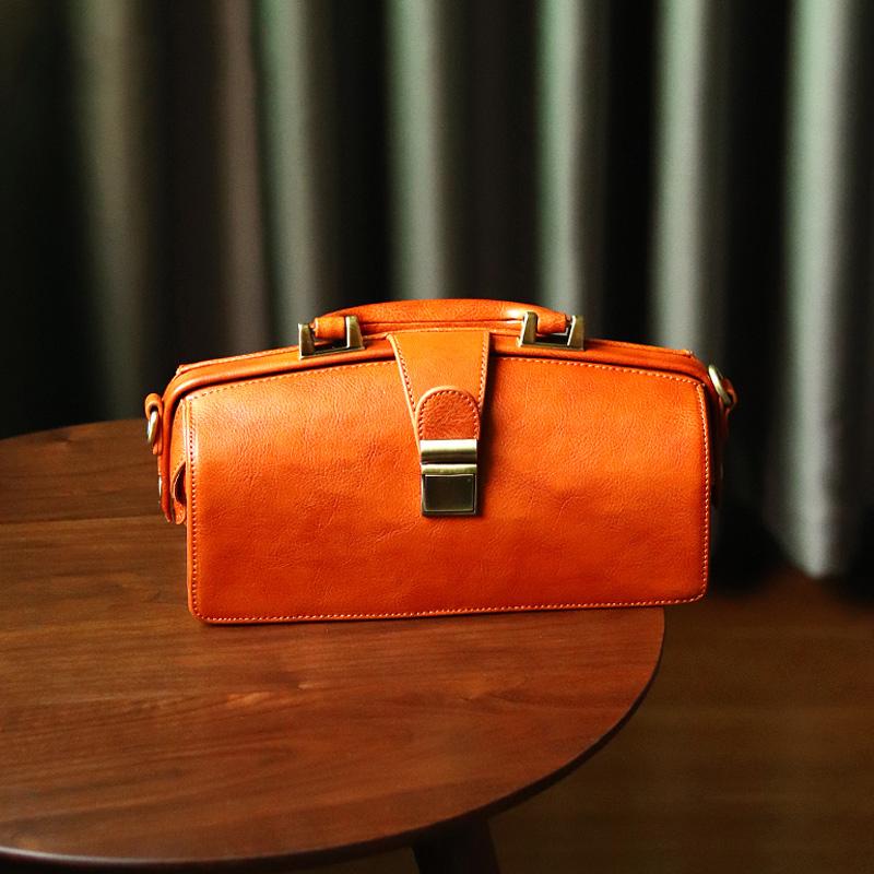 Womens Tan Leather Doctor Handbag Purses Vintage Handmade Doctor Crossbody Purse for Women - iLeatherhandbag